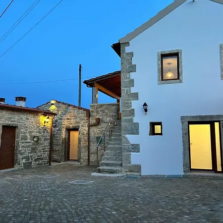 Casa Da Pia - Casinhas De Tras Eiras - Jacuzzi Partilhado Prázdninový dům *