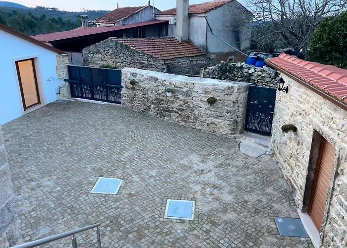 Casa Da Pia T3 - Casinhas De Tras Eiras * Rabacal